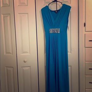 Never worn before 🌸